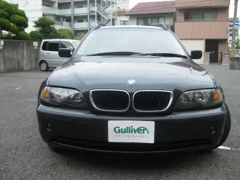 カタログ画像：３シリーズ （3 SERIES） ３１８ｉツーリング 2004年4月 GH-AY20 2000cc オックスフォード・グリーンⅡ（メタリック・カラー） 燃費10.8km / l フロント