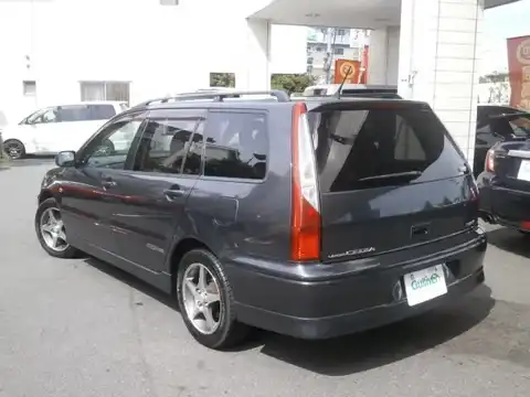 カタログ画像：ランサーセディアワゴン （LANCER CEDIA WAGON） Ｔツーリング 2001年6月 TA-CS5W 1800cc アイゼングレー（メタリック塗装） バック