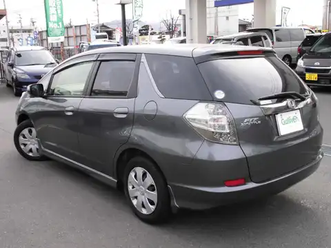 カタログ画像：フィットシャトル （FIT SHUTTLE） １５Ｘ ファインライン 2012年10月 DBA-GG7 1500cc ポリッシュドメタル・メタリック 燃費18.8km / l 外装