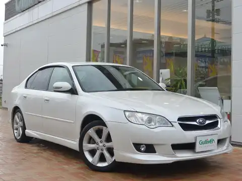 カタログ画像：レガシィＢ４ （LEGACY B4） ２．０ＲスペックＢ 2007年5月 ABA-BL5 2000cc サテンホワイト・パール 燃費13.4km / l メイン