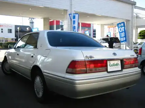 カタログ画像：クラウン （CROWN） ロイヤルエクストラリミテッド 1998年8月 GF-GS151H 2000cc シルキーシャイントーニング 燃費11.2km / l バック