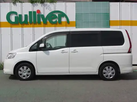 カタログ画像：セレナ （SERENA） ２０ＲＳ 2006年12月 DBA-NC25 2000cc ホワイトパール（３Ｐ） 燃費12.0km / l 外装