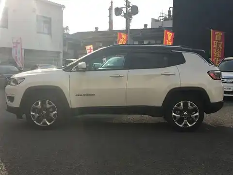 カタログ画像：ジープ・コンパス （JEEP COMPASS） リミテッド ブラックルーフエディション 2018年10月 ABA-M624 2400cc ヴォーカルホワイトパールコート 燃費9.6km / l 外装