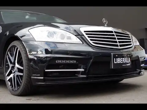 カタログ画像：Ｓクラス （S-CLASS） Ｓ３５０ 2009年9月 DBA-221056 3500cc クロマイトブラック（Ｍ）orオブシディアンブラック（Ｍ） 燃費8.6km / l フロント