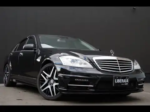 カタログ画像：Ｓクラス （S-CLASS） Ｓ３５０ 2009年1月 DBA-221056 3500cc クロマイトブラック（Ｍ）orオブシディアンブラック（Ｍ） 燃費8.4km / l フロント