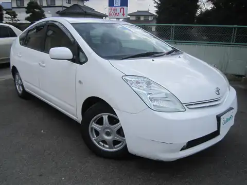 カタログ画像：プリウス （PRIUS） Ｇツーリングセレクション プレミアム 2004年8月 DAA-NHW20 1500cc ホワイトパールクリスタルシャイン 燃費30.0km / l メイン（その他）