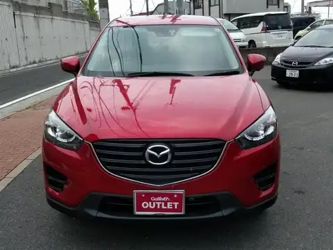 カタログ画像：ＣＸ－５ （CX-5） ２０Ｓ 2015年1月 DBA-KEEFW 2000cc ソウルレッドプレミアムメタリック 燃費16.4km / l フロント