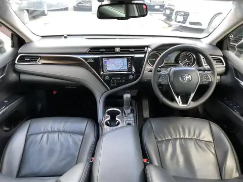 カタログ画像：カムリ （CAMRY） Ｇ 2017年7月 DAA-AXVH70 2500cc プラチナホワイトパールマイカ 燃費28.4km / l 内装