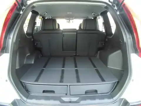 カタログ画像：エクストレイル （X-TRAIL） ２５Ｘ 2010年7月 CBA-TNT31 2500cc ブリリアントホワイトパール（３Ｐ） 燃費11.6km / l 内装