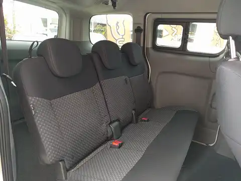 カタログ画像：ＮＶ２００バネットワゴン （NV200VANETTE WAGON） プレミアムＧＸ－２Ｒ 2014年11月 DBA-M20 1600cc ホワイトパール（３Ｐ） 燃費13.2km / l 内装