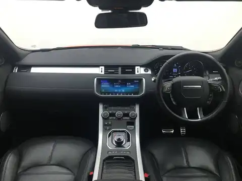 カタログ画像：レンジローバーイヴォーク （RANGE ROVER EVOQUE） アランチョ・ネロエディション 2017年6月 CBA-LV2A 2000cc フェニックスオレンジ 燃費10.6km / l 内装