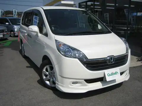 カタログ画像：ステップワゴン （STEPWAGON） Ｇ エアロエディション 2007年2月 DBA-RG2 2000cc プレミアムホワイト・パール 燃費11.6km / l メイン