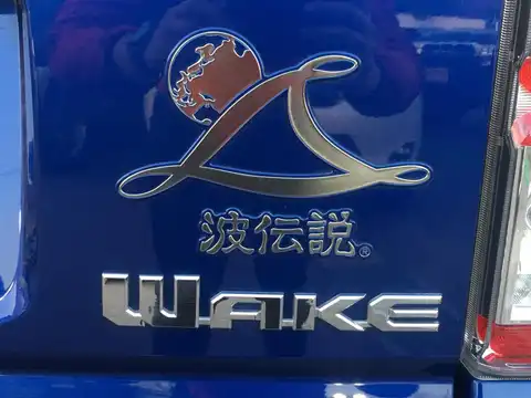 カタログ画像：ウェイク （WAKE） Ｘ 波伝説バージョンＳＡ 2015年6月 DBA-LA700S 660cc ブルーマイカメタリック 燃費23.8km / l 外装