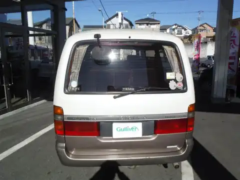 カタログ画像：ハイエースワゴン （HIACE WAGON） スーパーカスタムリミテッド 1993年8月 E-RZH101G 2400cc 燃費7.6km / l バック