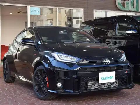 カタログ画像：ＧＲヤリス （GR YARIS） ＲＺ ハイパフォーマンス 2020年9月 4BA-GXPA16 1600cc プレシャスブラックパール 燃費13.6km / l メイン（その他）