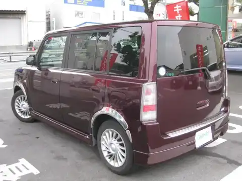 カタログ画像：ｂＢ （bB） Ｓ Ｘバージョン 2001年8月 TA-NCP30 1300cc ボルドーマイカ 燃費16.2km / l バック