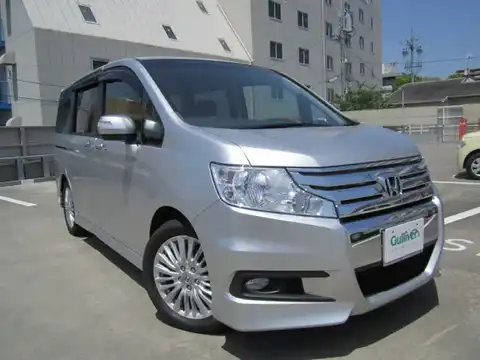 カタログ画像：ステップワゴンスパーダ （STEPWAGON SPADA） Ｚ ＨＤＤナビエディション 2011年8月 DBA-RK5 2000cc スーパープラチナ・メタリック 燃費13.2km / l メイン（その他）