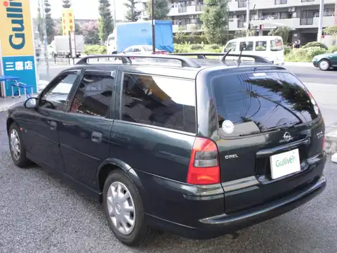 カタログ画像：ベクトラ （VECTRA） ワゴンＣＤ 2001年3月 GF-XH220 2200cc 燃費11.0km / l バック