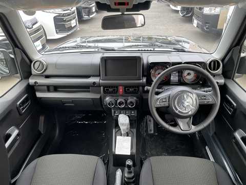カタログ画像：ジムニーノマド （JIMNY NOMADE） ＦＣ 2025年4月 3BA-JC74W 1500cc ブルーイッシュブラックパール4 燃費13.6km / l フロント
