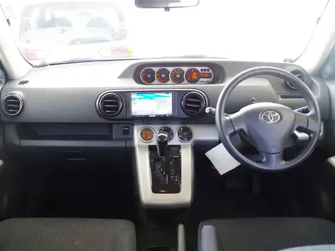 カタログ画像：カローラルミオン （COROLLA RUMION） １．５Ｇ スマートパッケージ 2008年9月 DBA-NZE151N 1500cc ホワイトパールクリスタルシャイン 燃費16.2km / l 内装