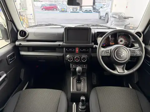 カタログ画像：ジムニーノマド （JIMNY NOMADE） ＦＣ 2025年4月 3BA-JC74W 1500cc ブルーイッシュブラックパール4 燃費13.6km / l フロント