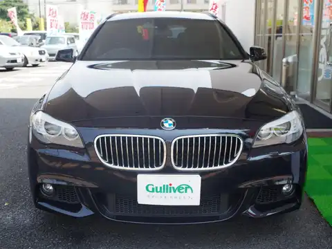 カタログ画像：５シリーズ （5 SERIES） ５３５ｉツーリング Ｍスポーツパッケージ 2010年9月 DBA-MU35 3000cc 燃費10.0km / l フロント