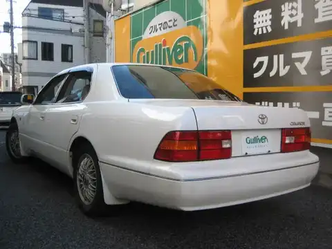 カタログ画像：セルシオ （CELSIOR） Ｃ仕様 １０ｔｈアニバーサリーエディション 1999年4月 GF-UCF21 4000cc ホワイトパールマイカｏｒホワイトパールマイカトーニングＧ 燃費8.2km / l バック