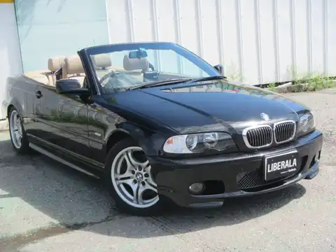 カタログ画像：３シリーズ （3 SERIES） ３３０Ｃｉカブリオーレ Ｍスポーツパッケージ 2004年4月 GH-AV30 3000cc 燃費9.2km / l フロント