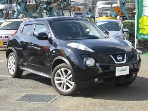 カタログ画像：ジューク （JUKE） １５ＲＸ タイプＶ 2014年4月 DBA-YF15 1500cc サファイアブラック（Ｐ） 燃費18.0km / l メイン（その他）