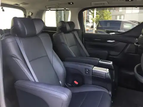 カタログ画像：ヴェルファイア （VELLFIRE） ２．５Ｚ ゴールデンアイズ 2020年5月 3BA-AGH35W 2500cc バーニングブラッククリスタルシャインガラスフレークorスパークリングブラックパールクリスタルシャイン 燃費10.6km / l 内装