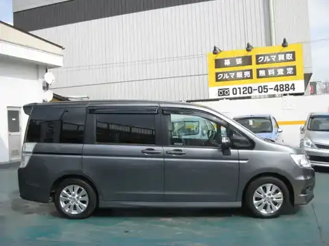 カタログ画像：ステップワゴンスパーダ （STEPWAGON SPADA） Ｚ 2011年8月 DBA-RK6 2000cc ポリッシュドメタル・メタリック 燃費11.6km / l 外装