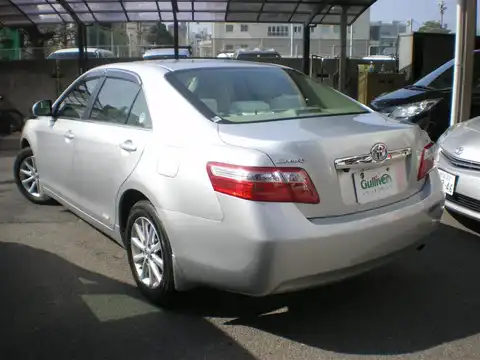 カタログ画像：カムリ （CAMRY） Ｇ リミテッドエディション 2009年1月 DBA-ACV40 2400cc シルバーメタリック 燃費11.4km / l バック