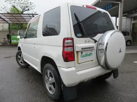 カタログ画像：パジェロミニ （PAJERO MINI） アクティブフィールドエディション 2005年1月 TA-H58A 660cc ホワイトソリッド バック