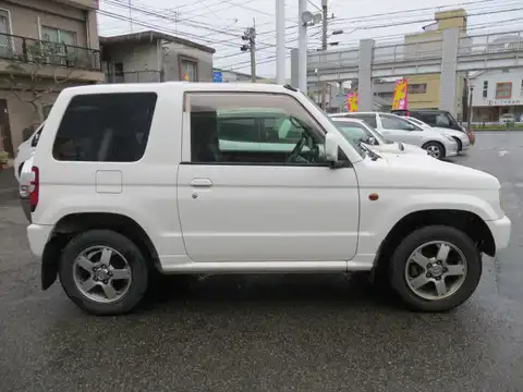 カタログ画像：パジェロミニ （PAJERO MINI） アクティブフィールドエディション 2005年1月 TA-H58A 660cc ホワイトソリッド 外装