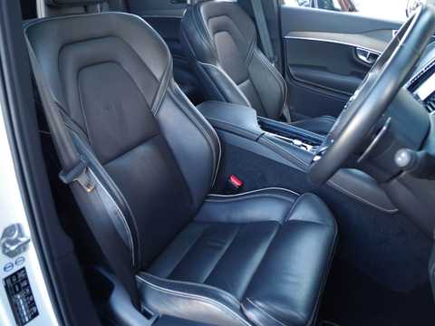 カタログ画像：ＸＣ９０ （XC90） Ｔ８ ツインエンジン ＡＷＤ エクセレンス 2018年8月 DLA-LB420XCPA 2000cc アイスホワイト 燃費13.7km / l フロント