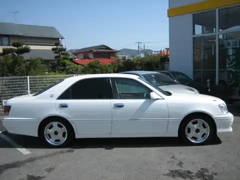 カタログ画像：クラウン （CROWN） アスリートＶ 2001年8月 GH-JZS171 2500cc ホワイトパールクリスタルシャイン 燃費9.2km / l 外装