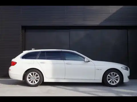 ＢＭＷ,５シリーズ,５２３ｄブルーパフォーマンス ツーリング,2012年8月