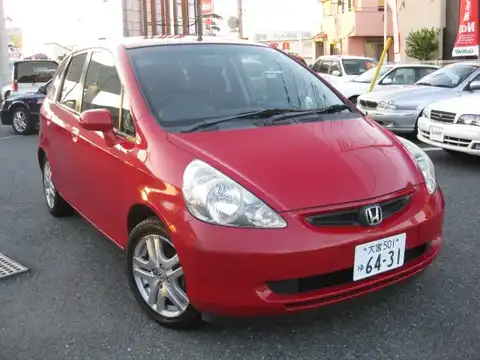 カタログ画像：フィット （FIT） １．５Ｔ 2004年4月 CBA-GD3 1500cc ミラノレッド 燃費20.0km / l メイン（その他）