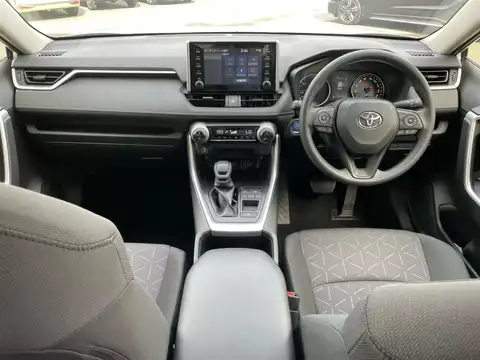 カタログ画像：ＲＡＶ４ （RAV4） ハイブリッドＸ 2021年12月 6AA-AXAH54 2500cc ホワイトパールクリスタルシャイン 燃費20.6km / l 内装