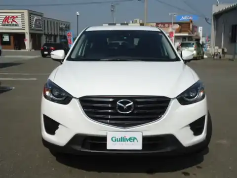 カタログ画像：ＣＸ－５ （CX-5） ２０Ｓ プロアクティブ 2015年1月 DBA-KEEFW 2000cc クリスタルホワイトパールマイカ 燃費16.4km / l フロント