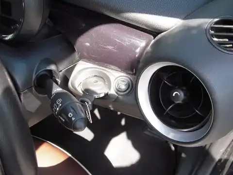 カタログ画像：ＭＩＮＩ （MINI） ジョンクーパーワークス クラブマン 2014年4月 CBA-MHJCW 1600cc ミッドナイト・ブラック（メタリック） 燃費16.3km / l 内装