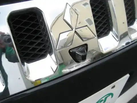 カタログ画像：デリカＤ：５ （DELICA D:5） Ｇ プレミアム 2008年5月 DBA-CV5W 2400cc ブラックマイカ／ミディアムグレーマイカorブラックマイカ 外装