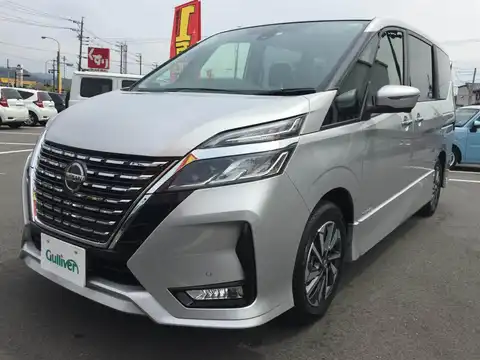 カタログ画像：セレナ （SERENA） ハイウェイスターＶ 2020年8月 5AA-GFNC27 2000cc ブリリアントシルバー（M） 燃費11.8km / l メイン（その他）