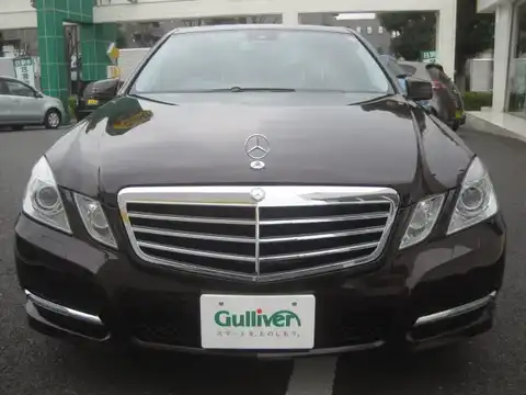 カタログ画像：Ｅクラス （E-CLASS） Ｅ３５０ アバンギャルド 2010年8月 DBA-212056C 3500cc キュープライトブラウン（Ｍ） 燃費9.5km / l フロント