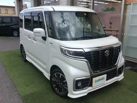 カタログ画像：スペーシアカスタム （SPACIA CUSTOM） ハイブリッドＸＳターボ 2020年8月 4AA-MK53S 660cc ピュアホワイトパールorピュアホワイトパール ブラック2トーンルーフ 燃費19.2km / l メイン（その他）