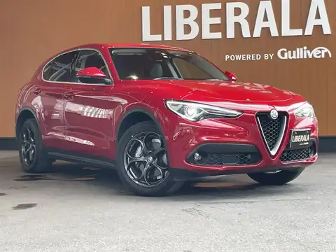 カタログ画像：ステルヴィオ （STELVIO） ２．２ターボ ディーゼルＱ４スポーツパッケージ 2019年12月 3DA-94922 2200cc 燃費16.0km / l メイン