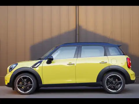 ＭＩＮＩ,ＭＩＮＩ,クーパーＳ クロスオーバー オール４ サンライト,2015年5月