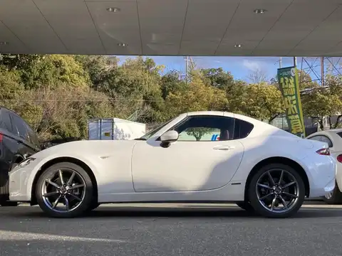 カタログ画像：ロードスターＲＦ （ROADSTER RF） ＶＳ 2022年1月 5BA-NDERC 2000cc スノーフレイクホワイトパールマイカ 燃費15.2km / l 外装