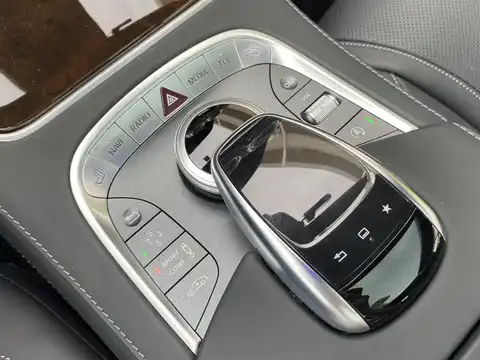 カタログ画像：Ｓクラス （S-CLASS） Ｓ５５０ ４マチック クーペ 2015年8月 DBA-217385 4700cc カバンサイトブルー（Ｍ）orアンスラサイトブルー（Ｍ） 燃費9.1km / l 内装