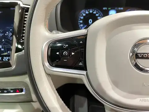 カタログ画像：ＸＣ９０ （XC90） Ｂ６ ＡＷＤ インスクリプション 2020年8月 5AA-LB420TXCM 2000cc クリスタルホワイトパール 燃費10.5km / l 内装